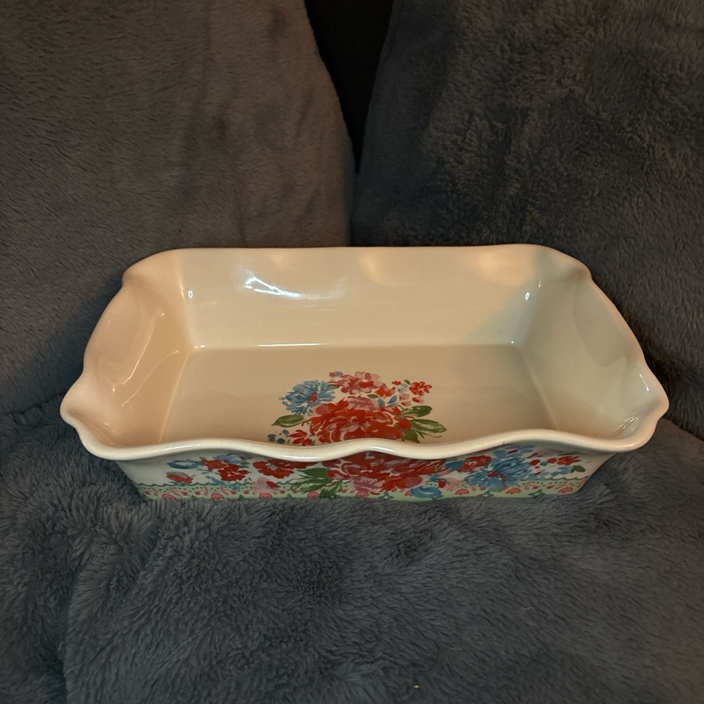 ❤️❌SOLD❌❤️Pioneer Woman Floral serving & baking dish 9x5 - Picture 1 of 6